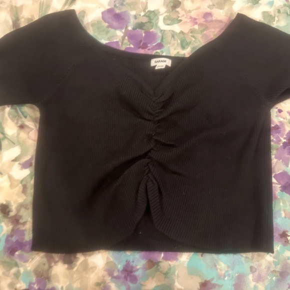 Garage xl crop top in black - Picture 2 of 2